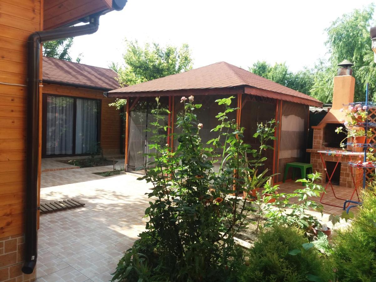 La Botezatu Villa Tuzla Exterior photo